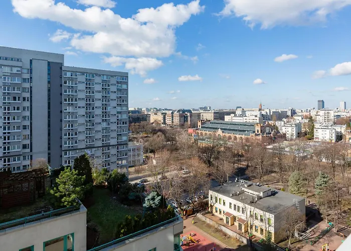 Grzybowska By Renters شقة