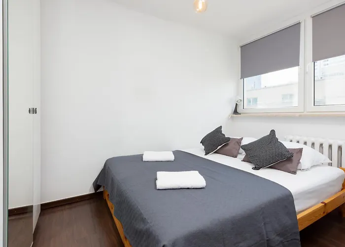 شقة Grzybowska By Renters