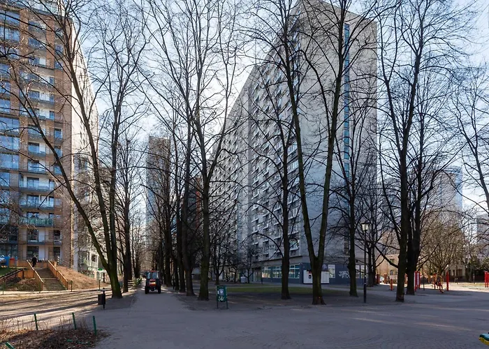 Grzybowska By Renters شقة وارسو