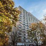 Grzybowska By Renters Apartment Warsaw